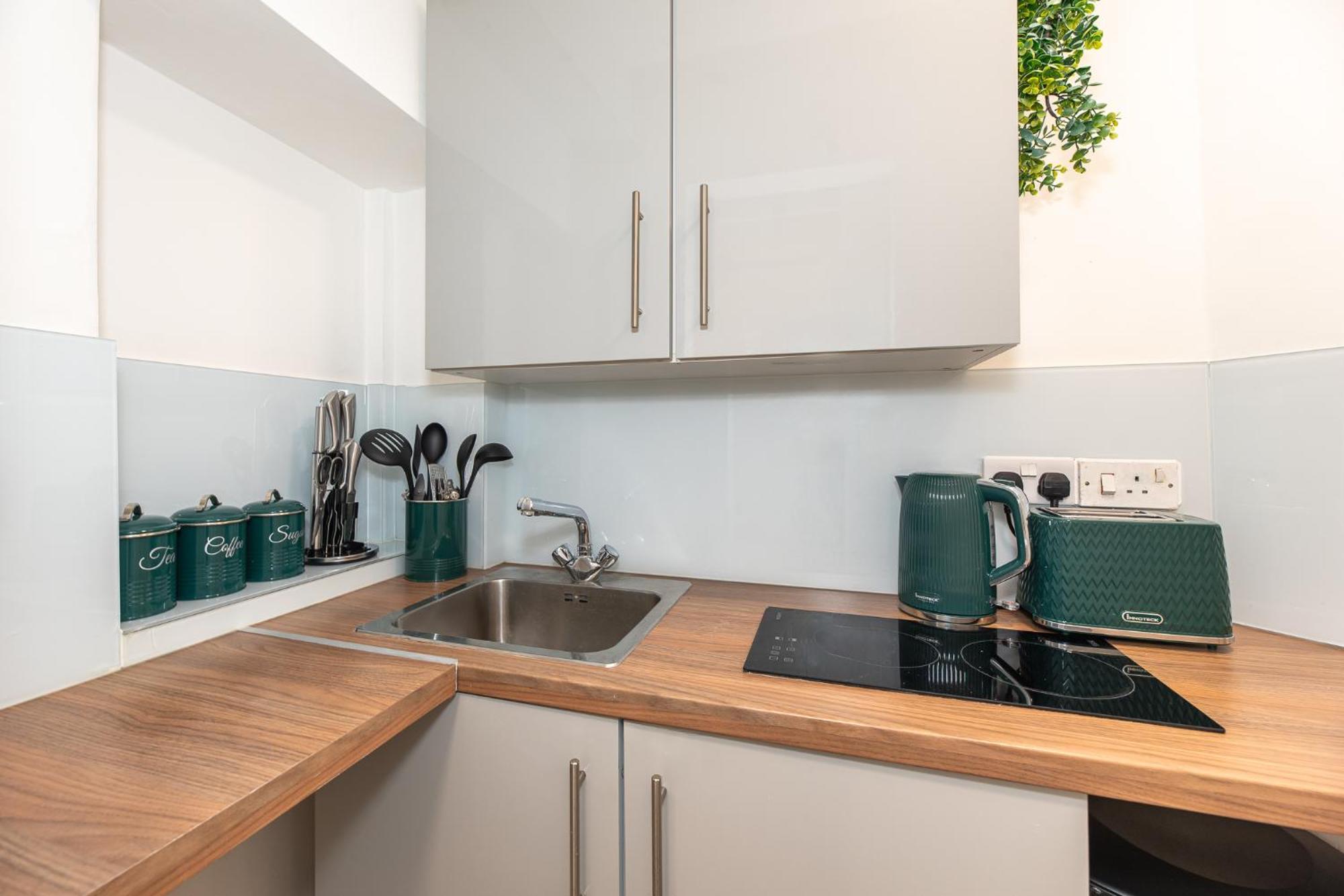 Chic Studio Apartment, Bus 18 To Euston In 30 Min. London Bagian luar foto